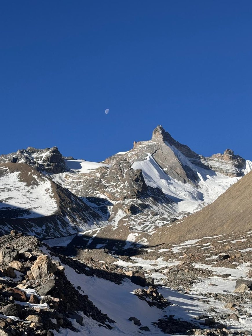 How to Charge Your Devices on the Everest Base Camp Trek: Power Solutions