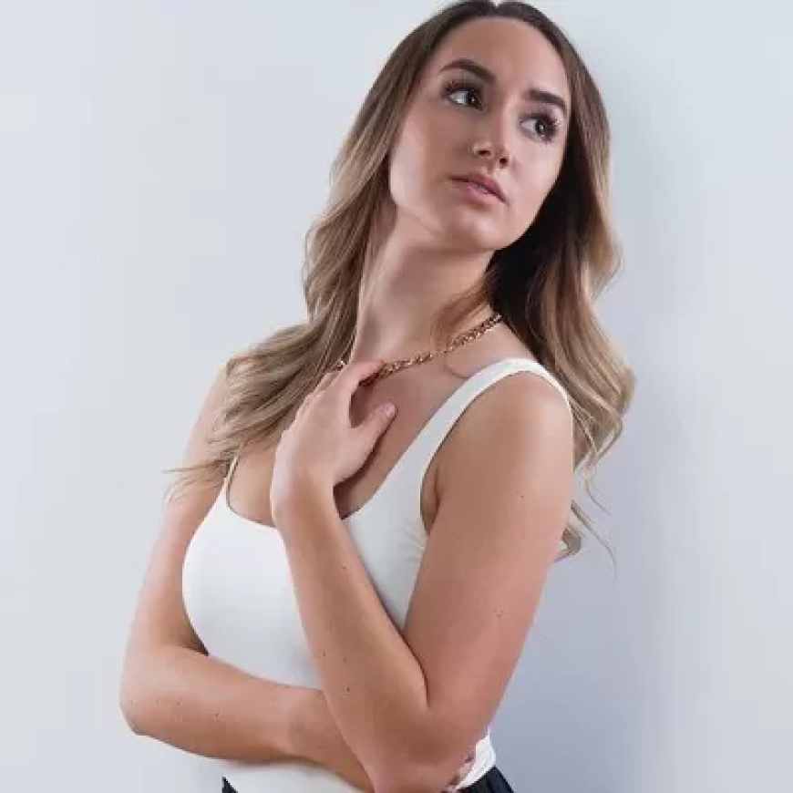 Best Breast Augmentation Surgeon in Dubai: What You Need to Know About Implant Choices