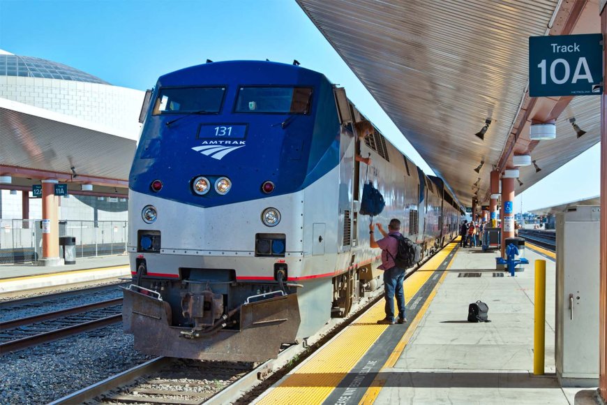 Ride the Rails Through the Heartland: A Complete Guide to Amtrak Stations in Iowa