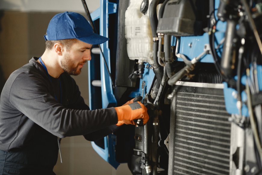 Reliable Car AC Repair Services in Ras Al Khor – Stay Cool Year-Round
