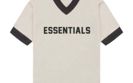 Essentials Hoodie Grey – Perfect Neutral for Every Season