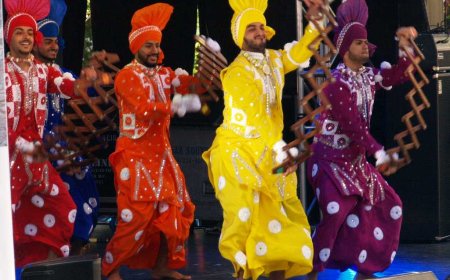 Discover Your Creative Side with the Best Art, Music, and Dance Classes in India