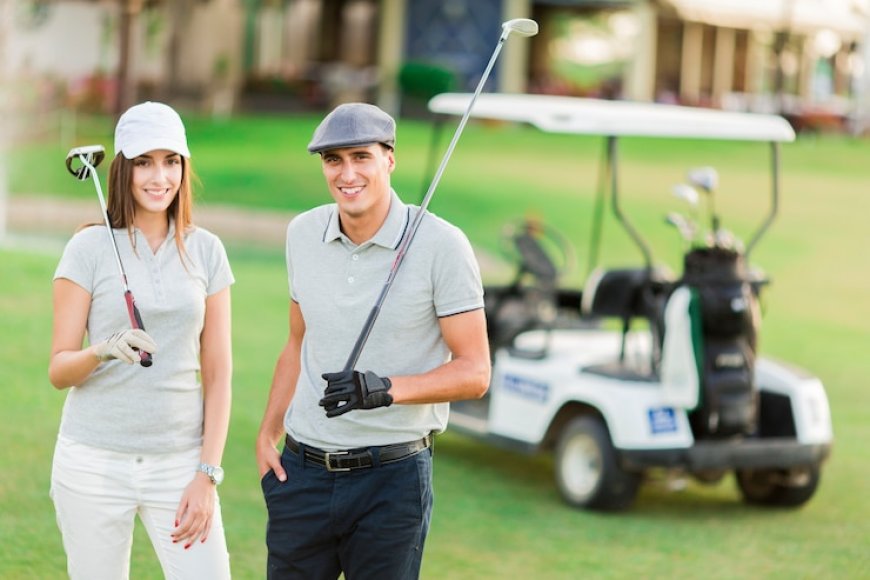 Comfort Meets Innovation with the Evolution Classic 4 Plus Golf Cart