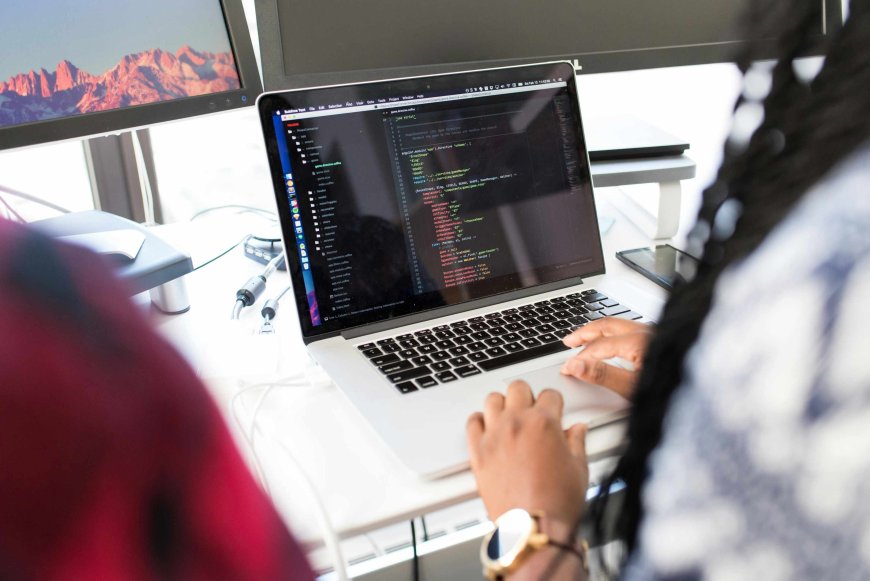 Building Smarter Businesses, How a SaaS App Development Company and a Los Angeles Mobile App Team Can Power Your Growth