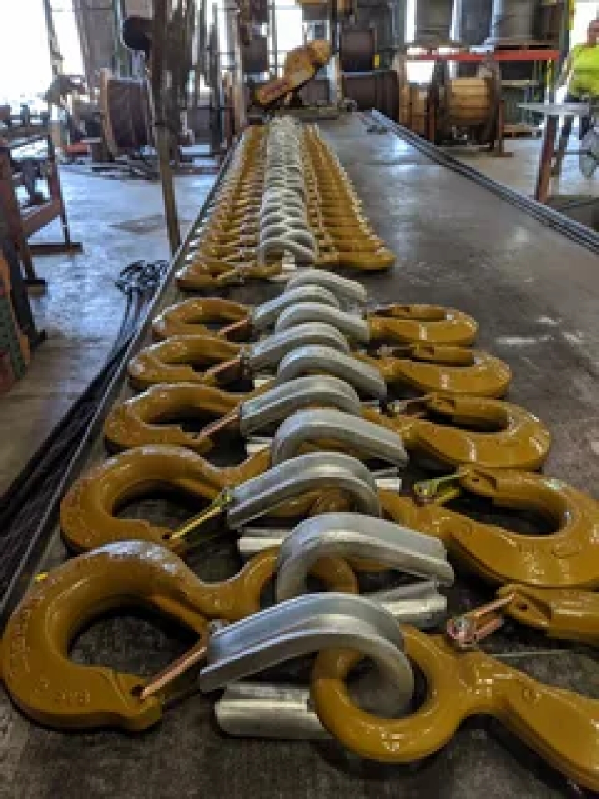 Behind the Lift: The Engineering Power of Heavy Equipment Rigging