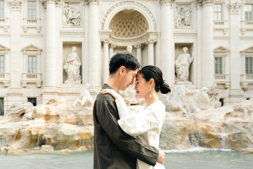 Trevi Fountain Photoshoot – Magical Rome Moments