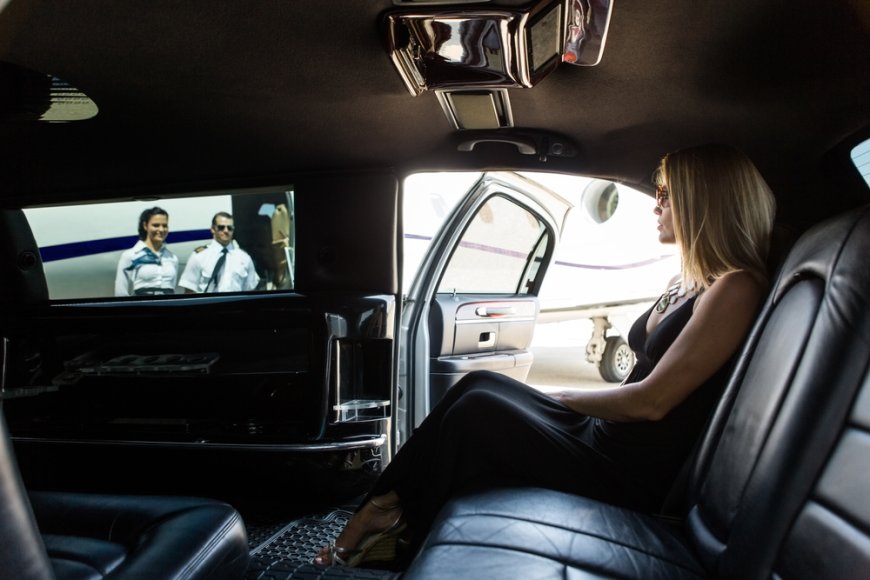 Airport Limo Service | Scituate to Logan Airport Rides